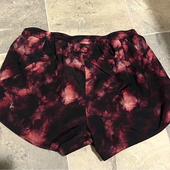 old navy running shorts. small in women’s. - Picture 1 of 3